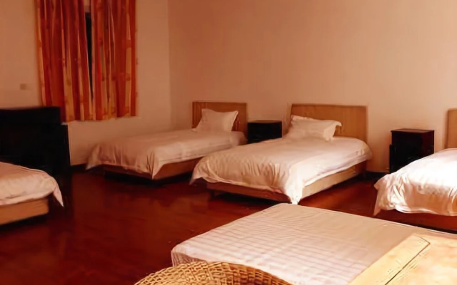 Luzhi Shuixiang Young Courtyard Homestay