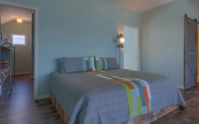 C-Glass by Meyer Vacation Rentals