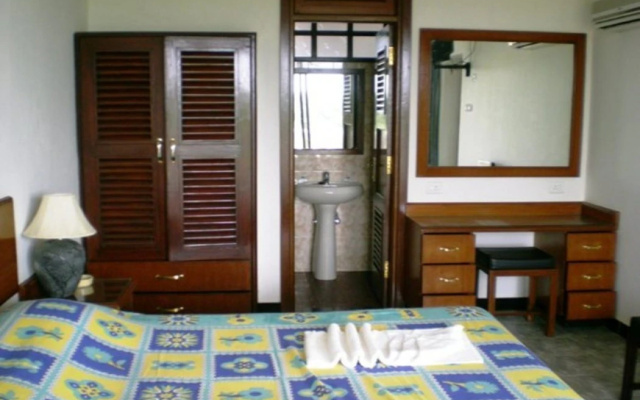 Mobor Beach Resort