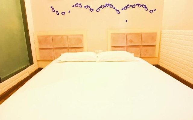 Leshan Haiyun International Youth Hostel