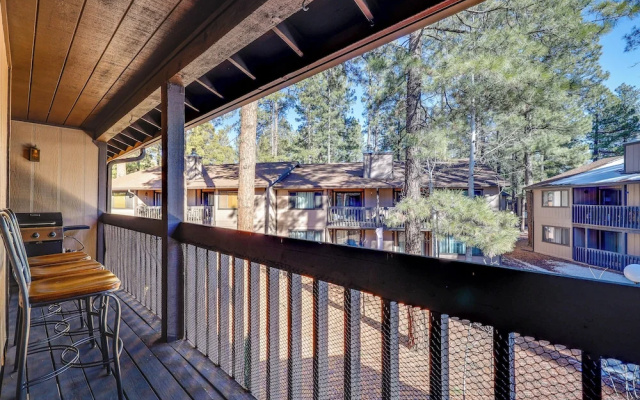 Luxe White Mountain Condo: Addt'l Rental On-site