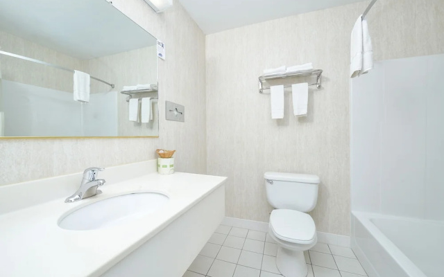 Great Barrington MA Travelodge