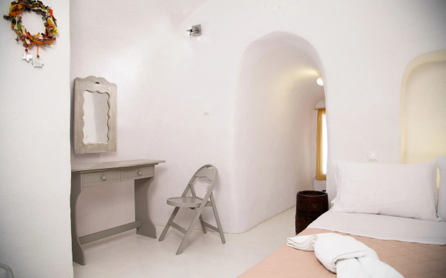 Marizan Caves & Villas