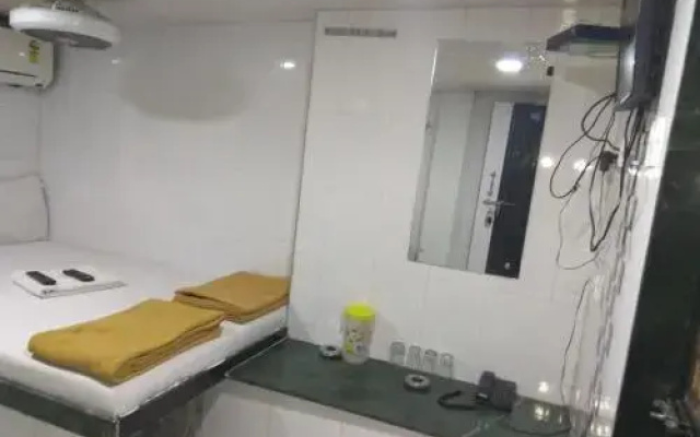 Hotel Al Muaaviya