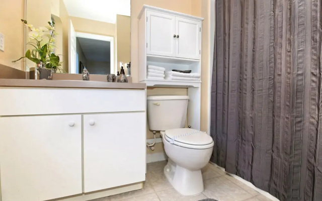 4770 Vero Beach Place,