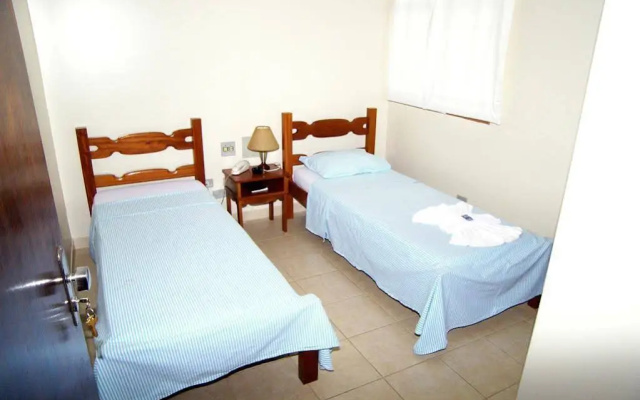 Hotel Families