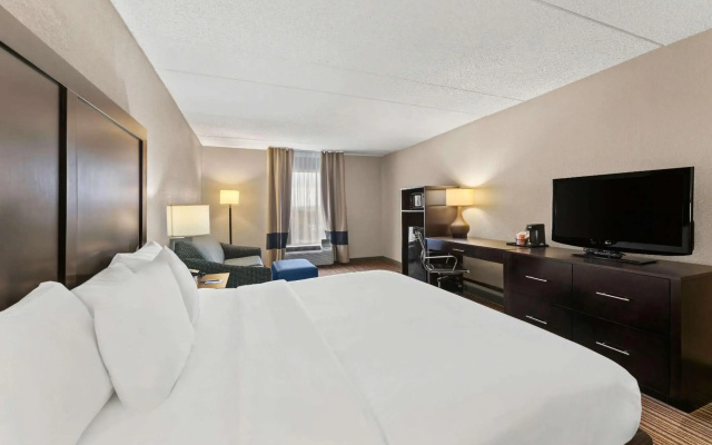 Comfort Inn Lehigh Valley West - Allentown