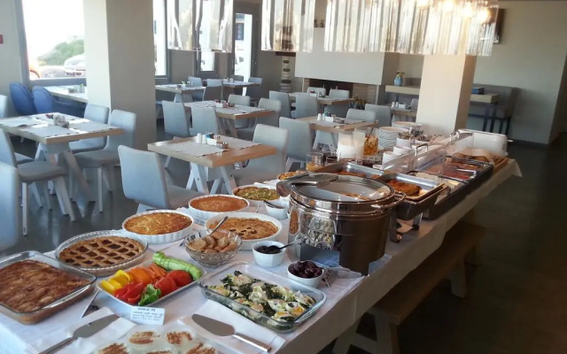Grotta Hotel