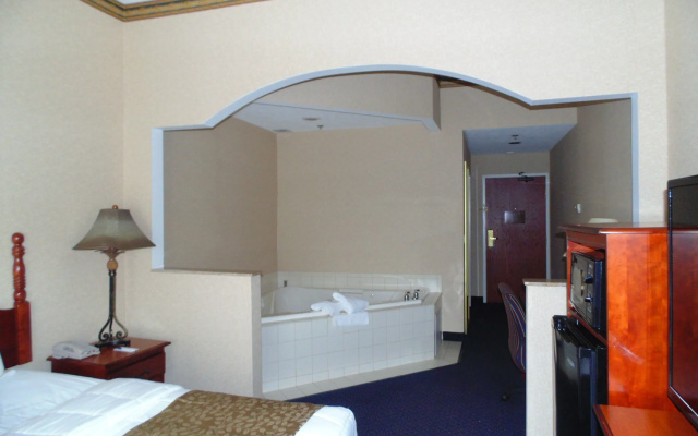 Lakeside Resort and Conference Center