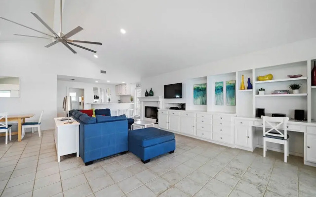 The Beach House by Ryson Vacation Rentals