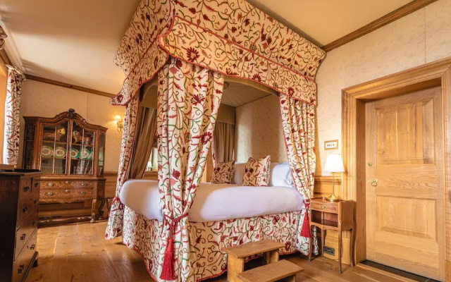 Mingary Castle - Restaurant with Rooms