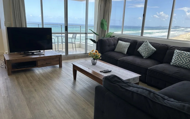 The Penthouses - We Accommodate