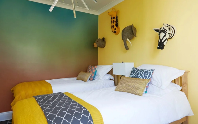 Stunning Ifield Road Gem - HFA