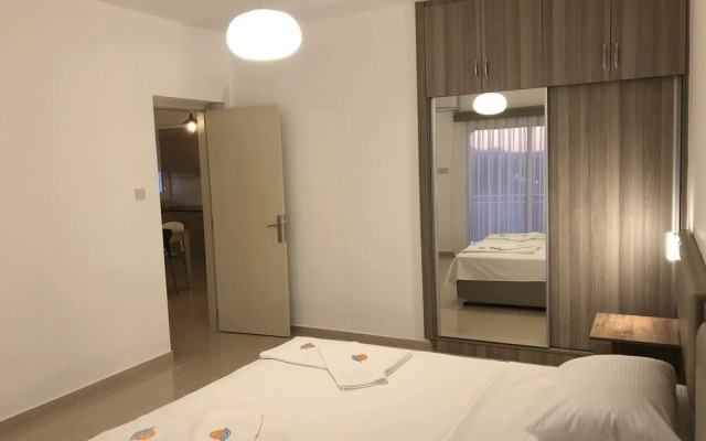 Deniz Airport Suites