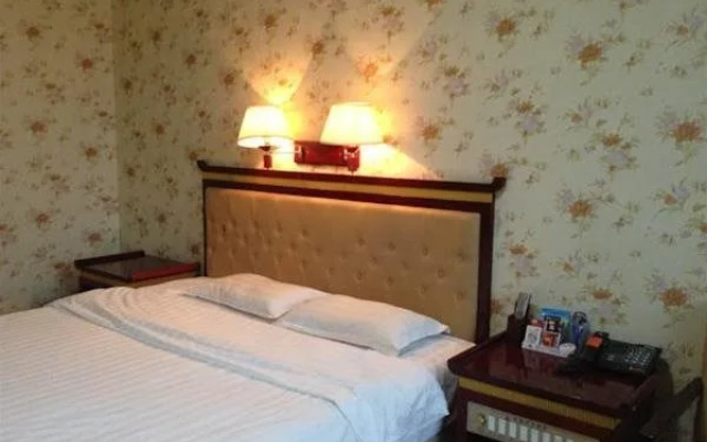 Sapphire Hotel