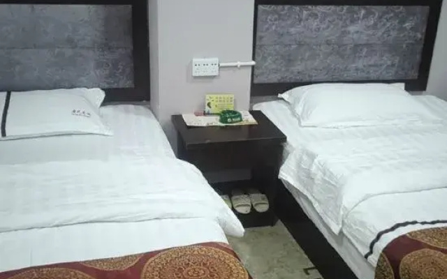 Jinping Tang's Hotel