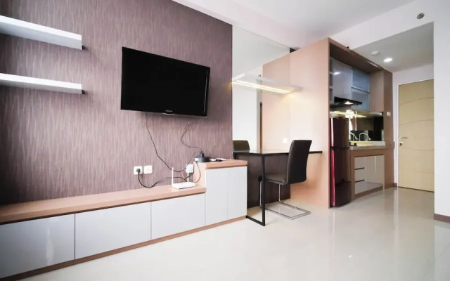 Spacious 2Br Combine Unit At Bale Hinggil Apartment