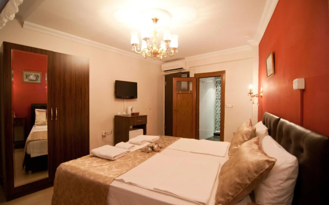 Magnificent Hotel