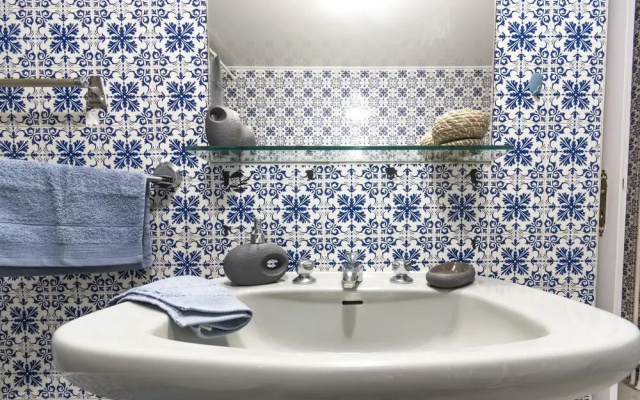 Athenian Gem in Kolonaki boho-chic apt