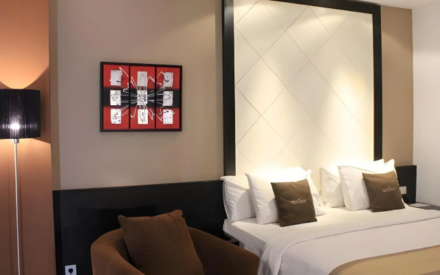 Prime Royal Hotel