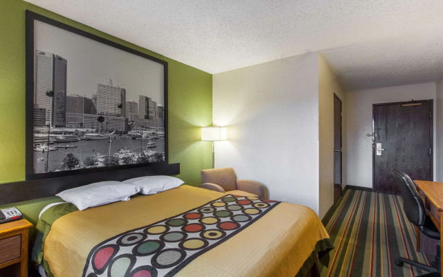 Super 8 by Wyndham College Park Wash DC Area