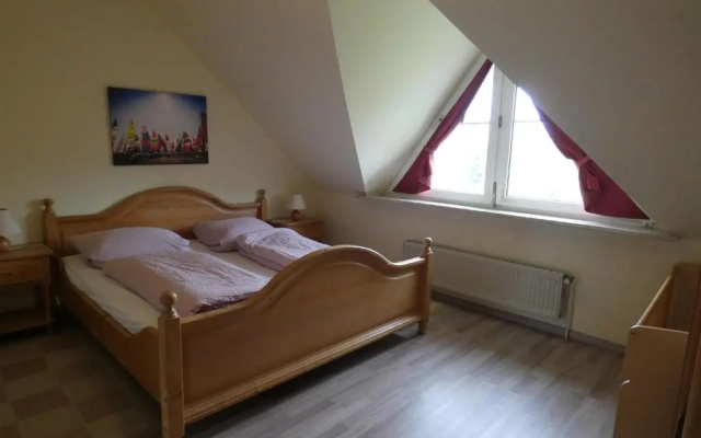 To Hus, Reihenhaus 6