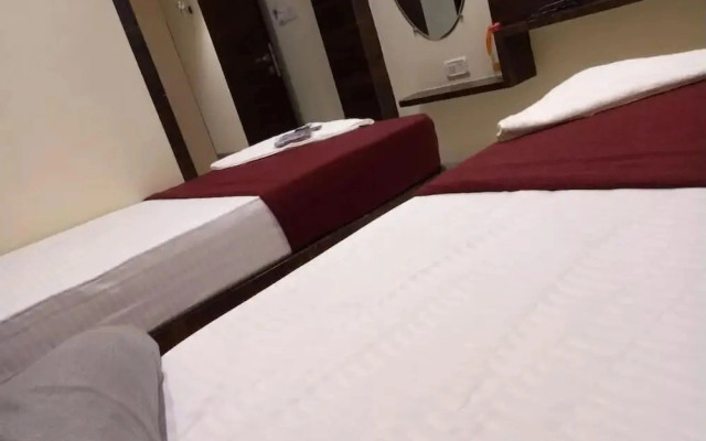 Fabhotel New Silver Elite