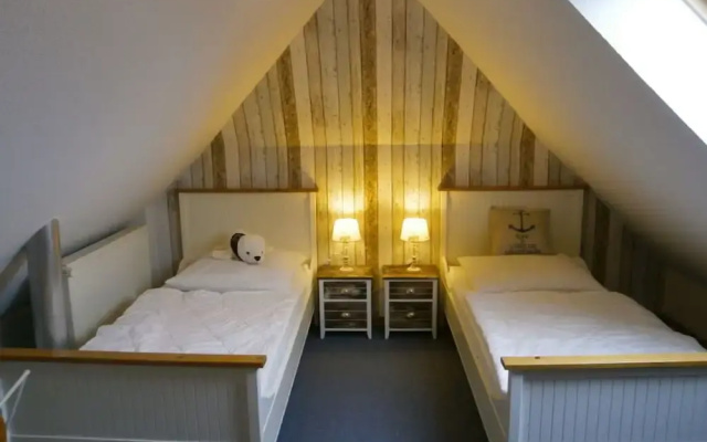 Dat Onnen's Hus - Burhave 3