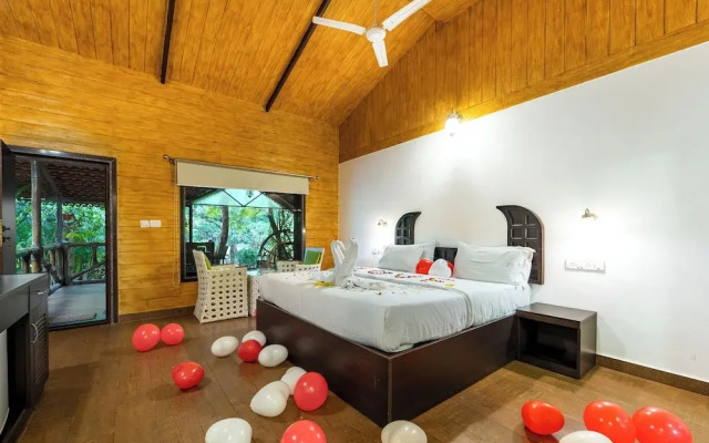 Shangri La Jungle Resort