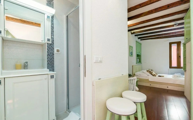 Studios Verde by Irundo