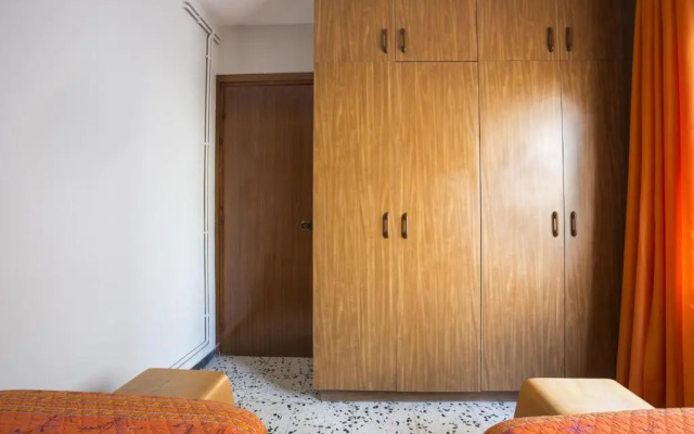 R54 Apartamento Montserrat 11-2
