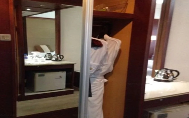 Young Sun Hotel Hebei