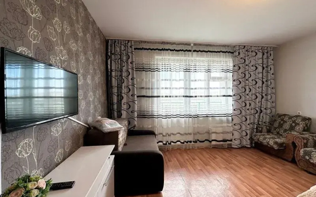 Левый Берег на ул. Калинина, д. 15