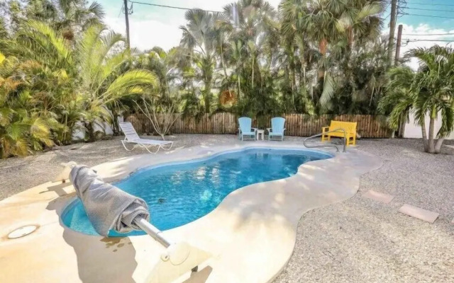 4870 Coquina Rd