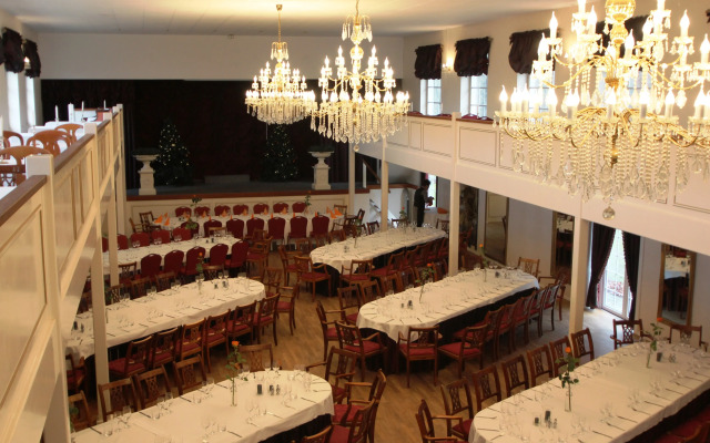 Store Restrup Slotshotel