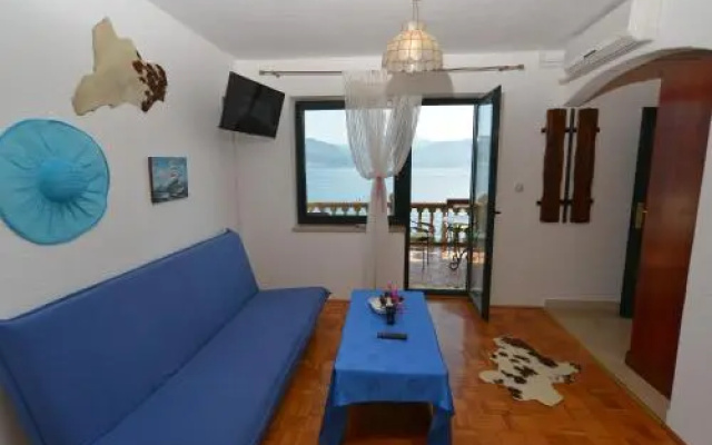 Apartments Palace Mira Mare