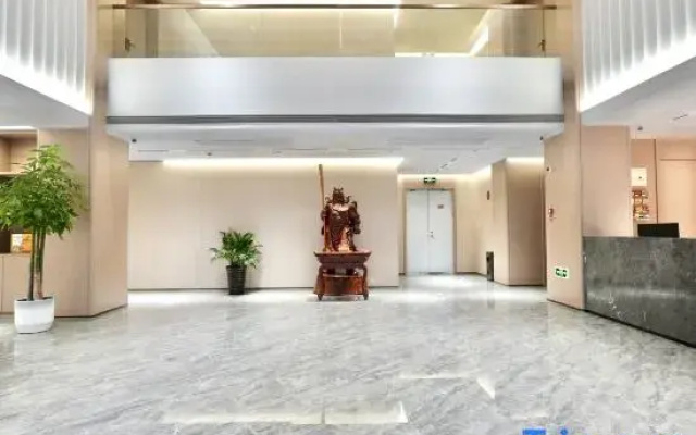 Yueya  Hotel (Weihui Municipal Government)