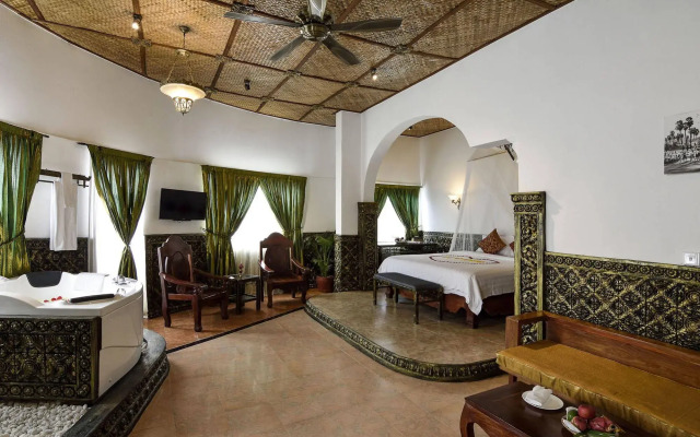 Le Hotel Hotel