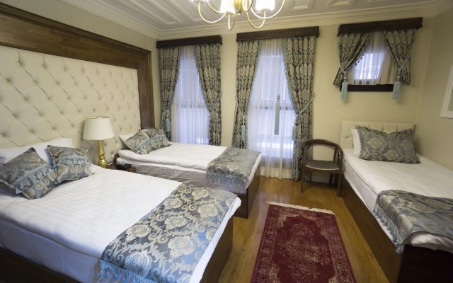 Mezzo Hotel
