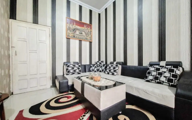 Labella Homestay 1 Syariah Dieng RedPartner