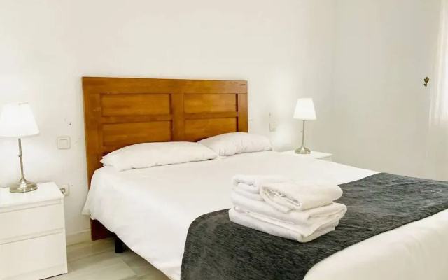 Duplex 3 Bedroom Top Floor F-3