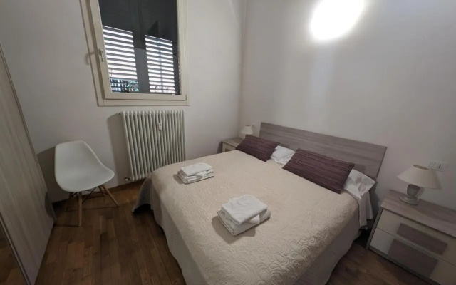 Irnerio 1471 Bologna Hld 34482