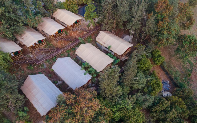 Nokras Enkare Luxury Tented Camp Sagana