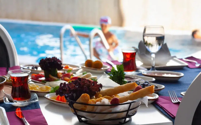 Livane Apart Hotel
