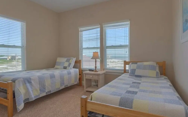 Lotsa Dunes by Meyer Vacation Rentals