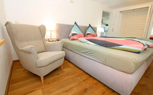 Luxuriose Ferienwohnung mit Terrasse, Wiek