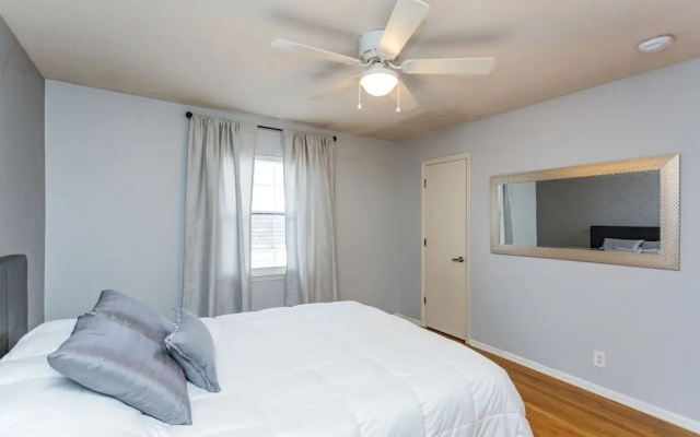 Nashville Chic | 10min from downtown!