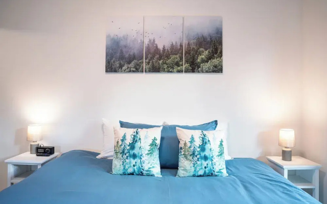 Alpine Retreat by Revelstoke Vacations