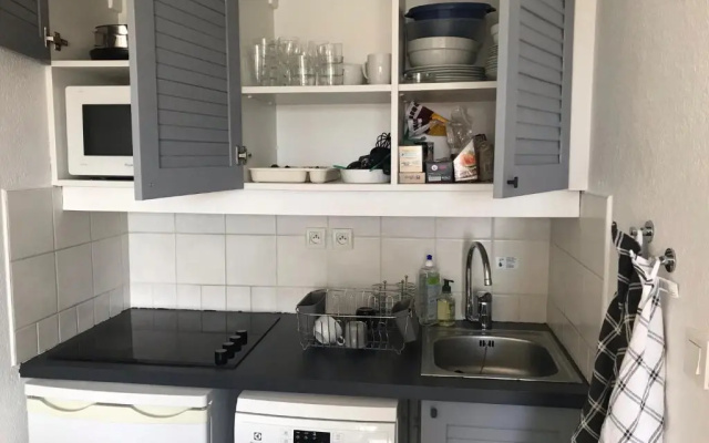 Joli T2 bord de mer parking piscine