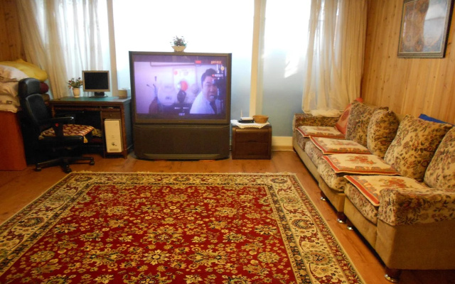 Elvis B&B